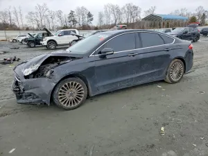 Ford Fusion TITANIUM 2.0L 4 2015