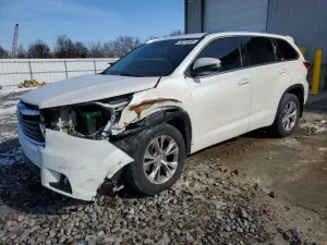 Toyota Highlander XLE 3.5L 6 2015