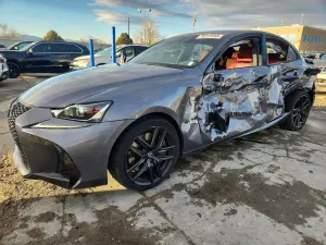 Lexus IS 2.0L 4 2018