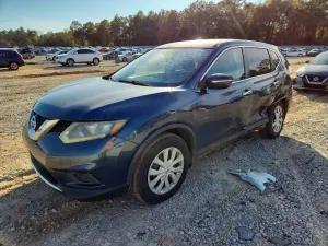 Nissan Rogue S 2.5L 4 2015