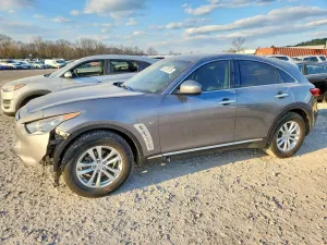 Infiniti QX70 3.7L 6 2017