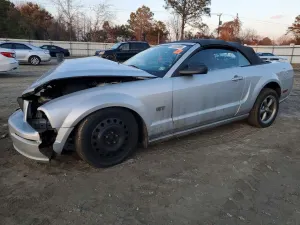 Ford Mustang 4.6L 8 2006