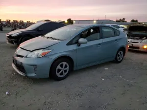 Toyota Prius 1.8L 4 2015