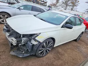 Nissan Altima 2.5L 4 2019