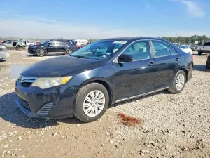 Toyota Camry BASE 2.5L 4 2012