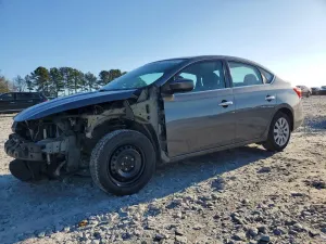 Nissan Sentra S 1.8L 4 2017