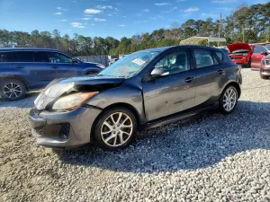 Mazda 3 2.5L 4 2012