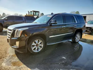 Cadillac Escalade LUXURY 6.2L 8 2016