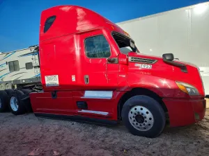 Freightliner Cascadia 14.8L 6 2021