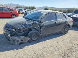 Toyota Corolla BASE 1.8L 4 2012