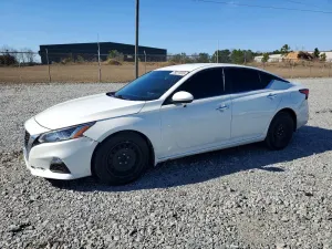 Nissan Altima 2.5L 4 2019