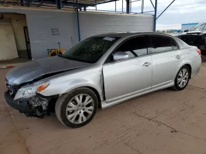 Toyota Avalon BASE 3.5L 6 2012
