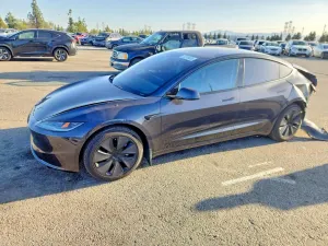 Tesla Model 3 2024