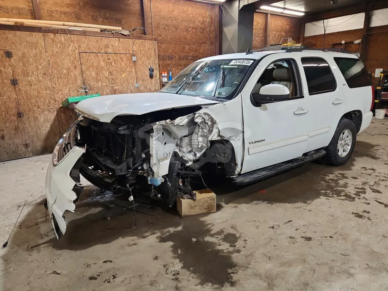 GMC Yukon SLT 5.3L 8 2011