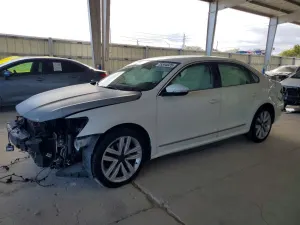 Volkswagen Passat SE 1.8L 4 2017