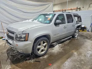 Chevrolet Suburban K1500 LTZ 5.3L 8 2013