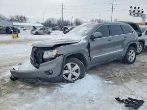 Jeep Grand Cherokee LAREDO 3.6L 6 2011