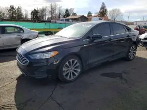 Ford Fusion SE 2.0L 4 2019