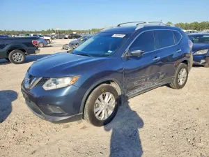 Nissan Rogue S 2.5L 4 2015