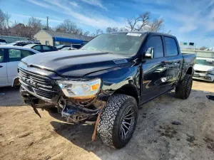 RAM 1500 BIG HORN/LONE STAR 5.7L 8 2021