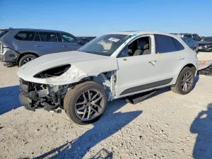 Porsche Macan BASE 2.0L 4 2025