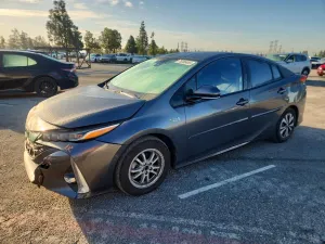 Toyota Prius 1.8L 4 2017