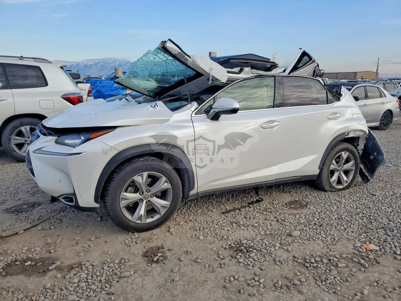 Lexus NX 200T BASE 2.0L 4 2017