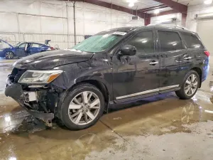Nissan Pathfinder S 3.5L 6 2014