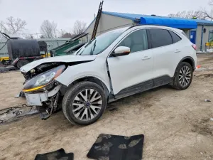 Ford Escape 2.0L 4 2020