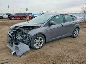 Ford Focus SE 2.0L 4 2013