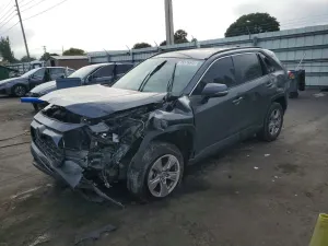 Toyota Rav4 XLE 2.5L 4 2023