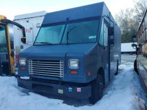 Freightliner MT-45 6.0L 8 2021