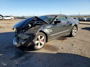 Ford Mustang GT 5.0L 8 2014