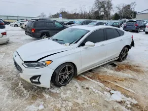 Ford Fusion TITANIUM 2.0L 4 2020