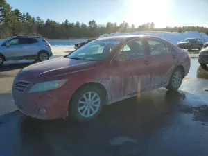 Toyota Camry BASE 2.5L 4 2010