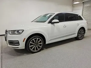 Audi Q7 2.0L 4 2017