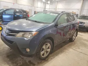 Toyota Rav4 XLE 2.5L 4 2014