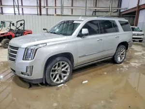 Cadillac Escalade PLATINUM 6.2L 8 2019