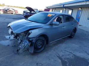 Nissan Sentra S 1.8L 4 2017
