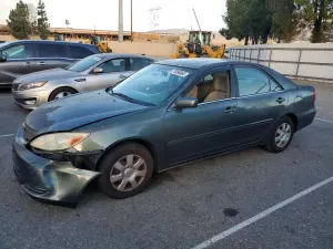 Toyota Camry LE 2.4L 4 2002