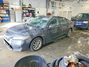 Honda Civic EX 2.0L 4 2023