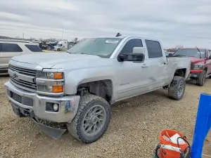Chevrolet Silverado 1500 K2500 HEAVY DUTY LTZ 6.0L 8 2015