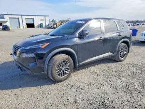 Nissan Rogue S 2.5L 4 2021
