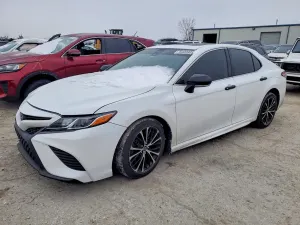 Toyota Camry 2.5L 4 2020