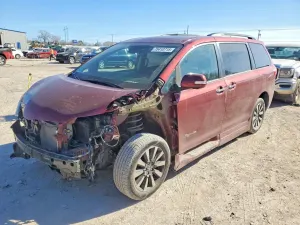 Toyota Sienna XLE 3.5L 6 2019
