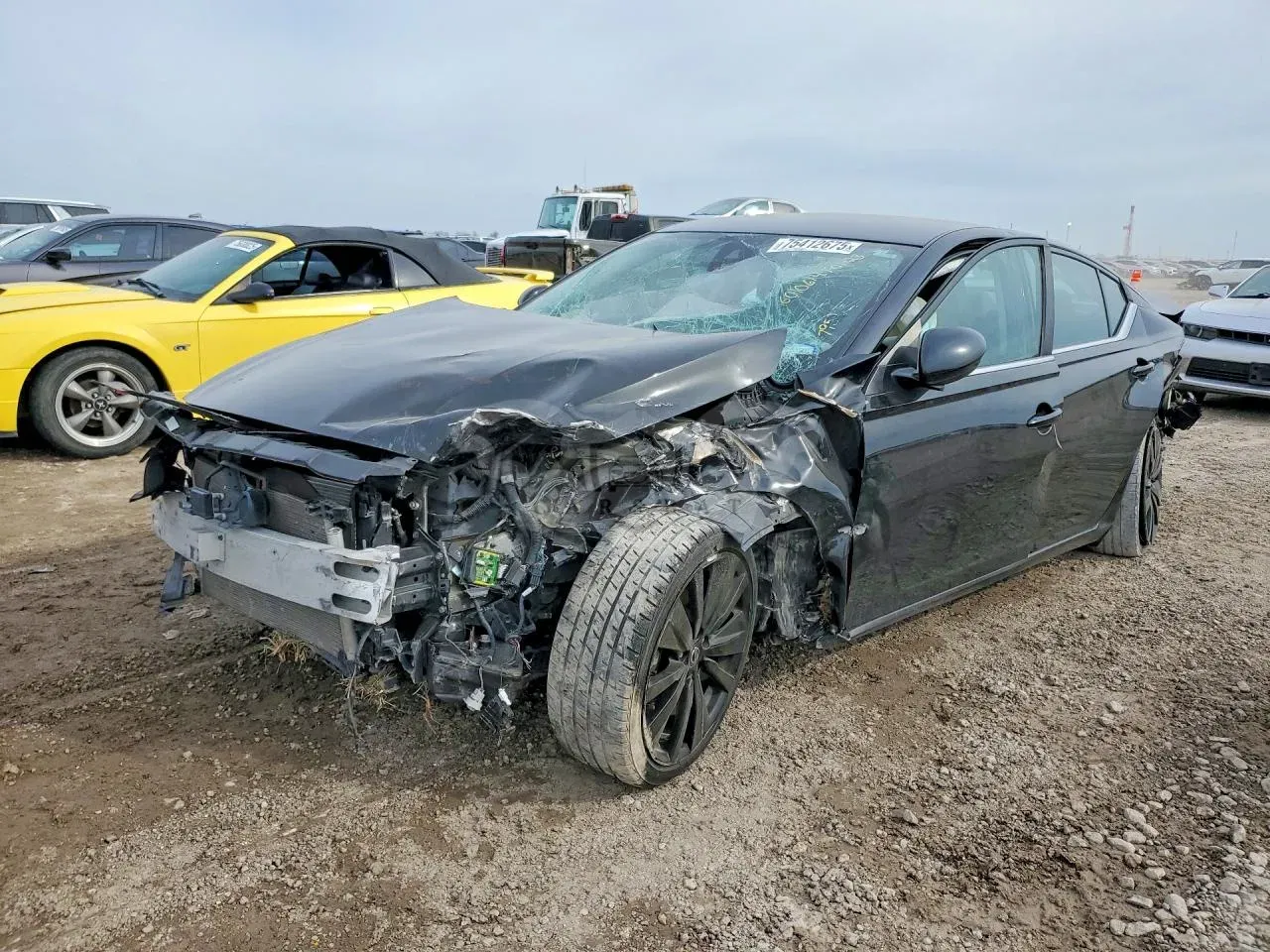 Nissan Altima SR 2.5L 4 2021