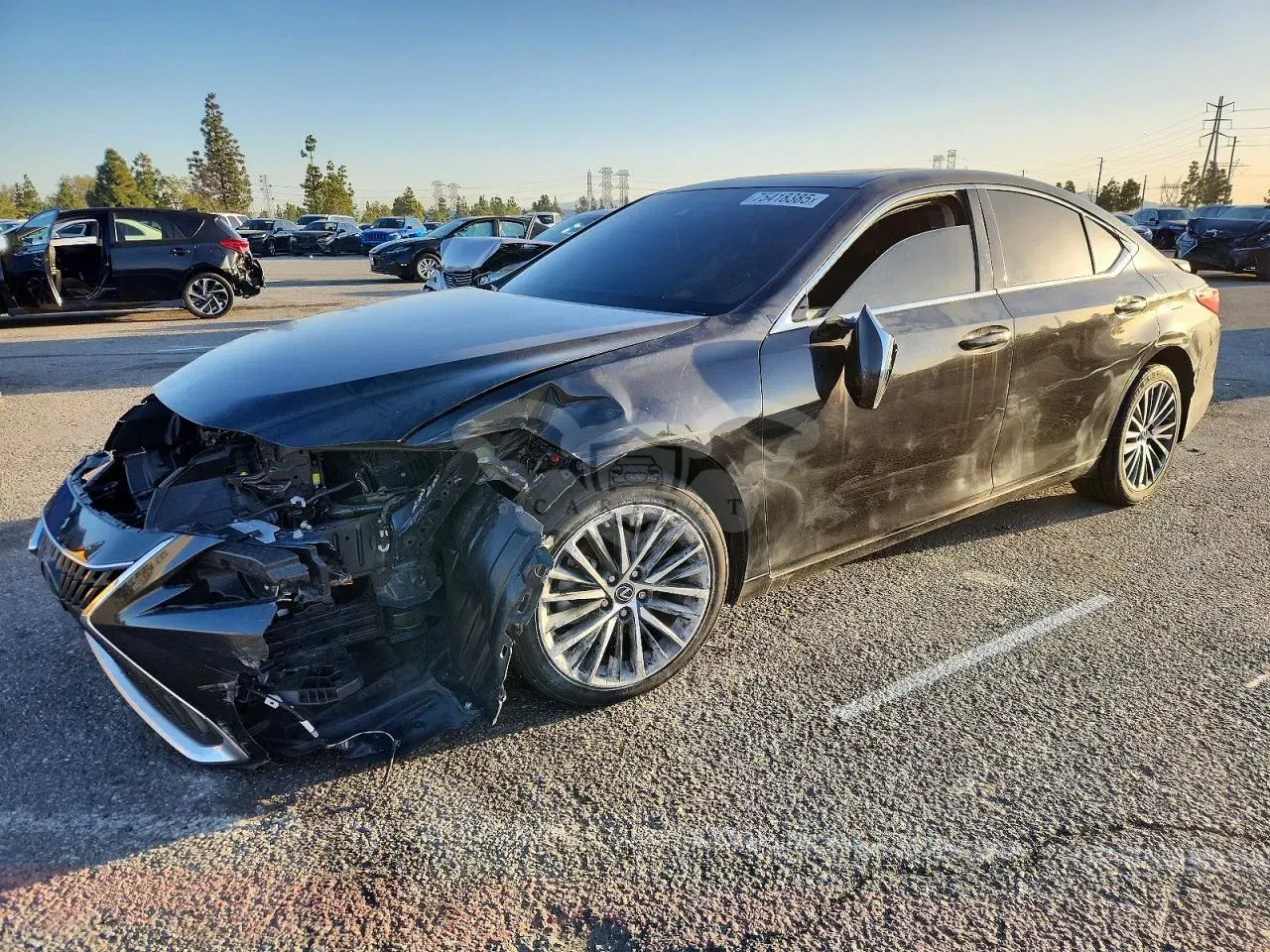 Lexus ES 300H BASE 2.5L 4 2024