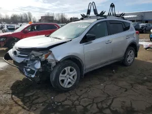 Toyota Rav4 LE 2.5L 4 2015