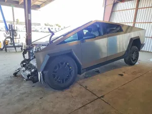 Tesla Cybertruck 2025