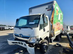 Hino Motors 195 5.1L 4 2016